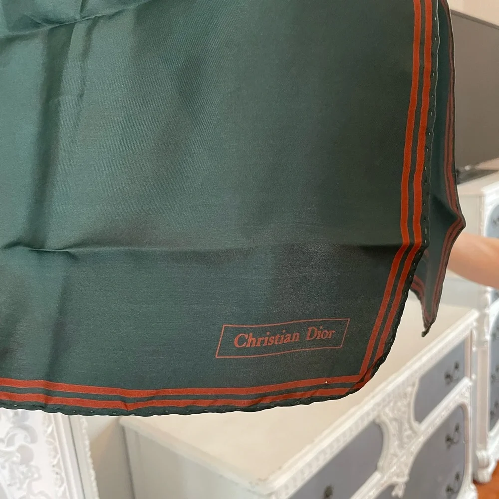 AUTHENTIC VINTAGE Christian DIOR Logo Scarf